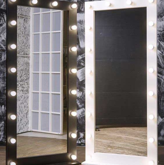 آینه میکاپ پایه دار