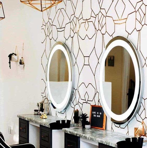 آینه لمسی نوری