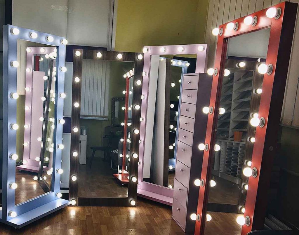 آینه قدی ناخنی